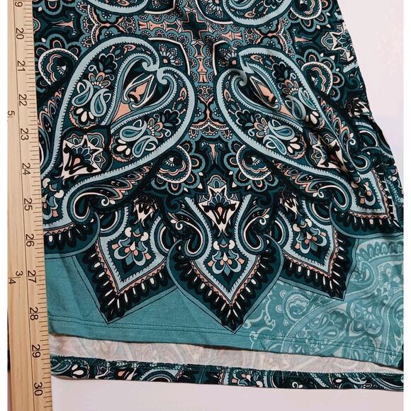 Chicos Tunic Size 3 (22/24) Green Paisley 3/4 Sleeve Baroque Asymmetric Hem EUC - Picture 9 of 10